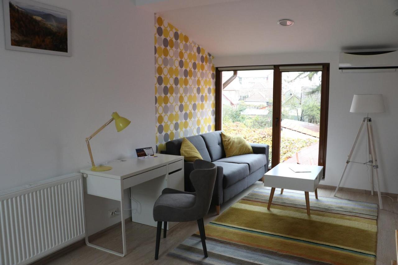 Villa Fagaras Cosy Flat Extérieur photo