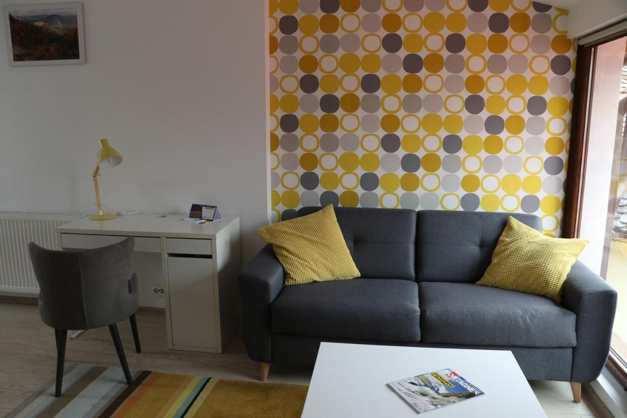 Villa Fagaras Cosy Flat Extérieur photo
